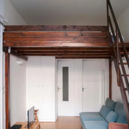 Beautiful Studio Near The Eiffel Tower Parigi