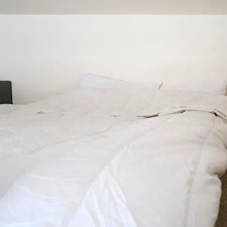 Beautiful Studio Near The Eiffel Tower Apartment